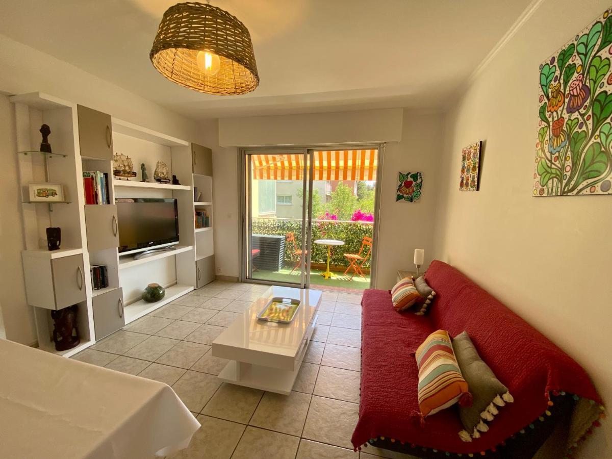 Fréjus Chez Virginie : Appartement Lumineux Au Calme. מראה חיצוני תמונה